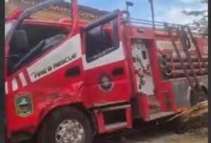 Kecelakaan Damkar di Simpang Lima Solok, 11 Korban Dilarikan ke Rumah Sakit