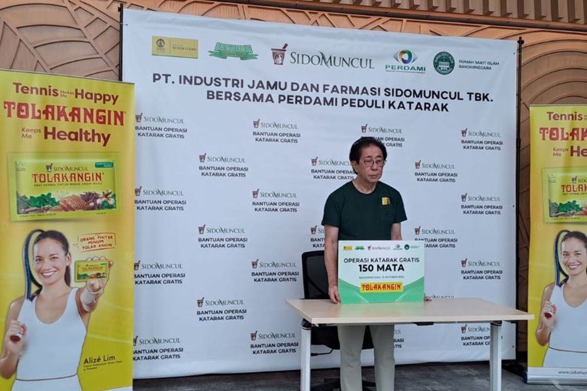 Sido Muncul Tingkatkan Kesehatan Mata Masyarakat dengan Operasi Katarak Gratis