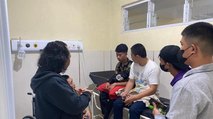 Mahasiswa UKIT Keracunan Makanan: Pingsan di Kelas, Disuntik di RS Bethesda Tomohon